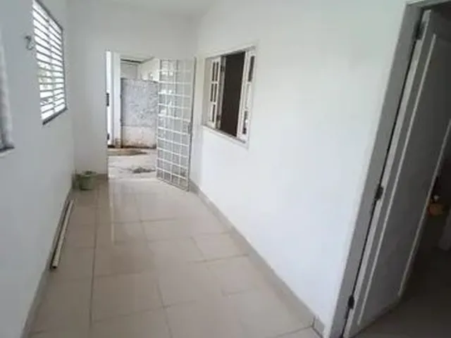 Imagem 9: Casa 3 Dormitórios , Sendo 2 Suíte . Aleixo