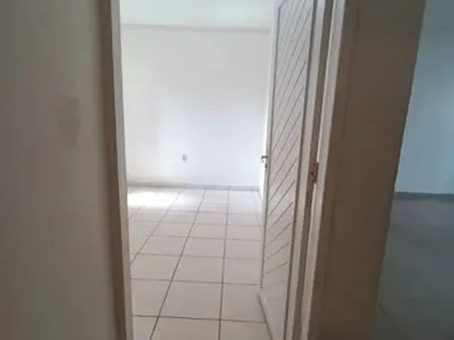 Imagem 13: Casa 3 Dormitórios , Sendo 2 Suíte . Aleixo