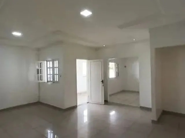 Imagem 11: Casa 3 Dormitórios , Sendo 2 Suíte . Aleixo