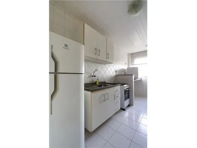 Imagem 16: Encantador Apartamento de 2 Quartos com Varanda e Lazer Completo no Condomínio