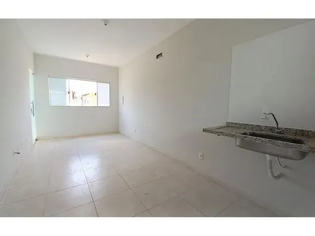 Imagem 15: Casa de 2 Quartos em Condomínio Fechado com Área de Lazer!!!!!!