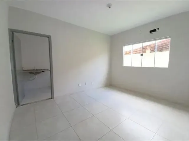 Imagem 2: Casa de 2 Quartos em Condomínio Fechado com Área de Lazer!!!!!!