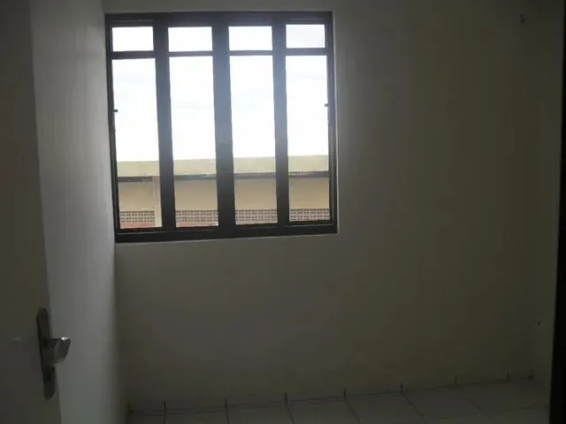 Imagem 3: Apartamento para Aluguel Possui 49 Metros Quadrados com 2 Quartos em Parque Ideal - Teresi