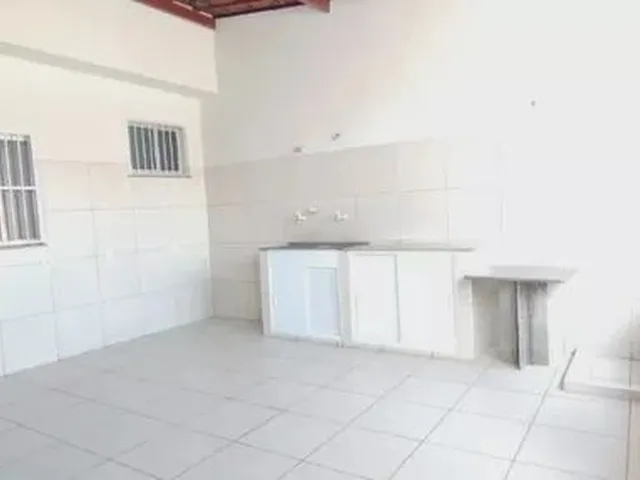 Imagem 3: Casa com 4 Quartos na Cidade 2000 - Ca52006