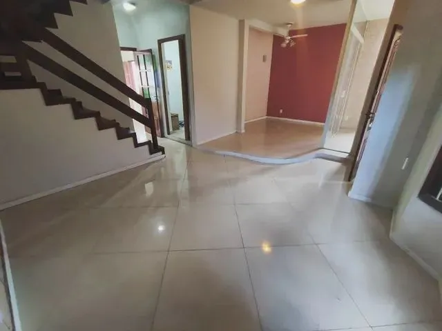 Imagem: Casa com 150 M², 4 Quartos Sendo 1 Suíte