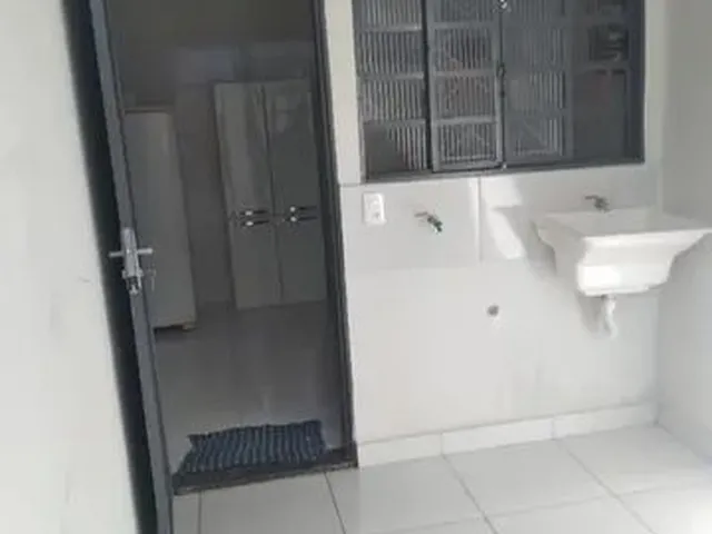 Imagem 4: Aluga-Se Kitnet Mobiliada e Sem Fiador
