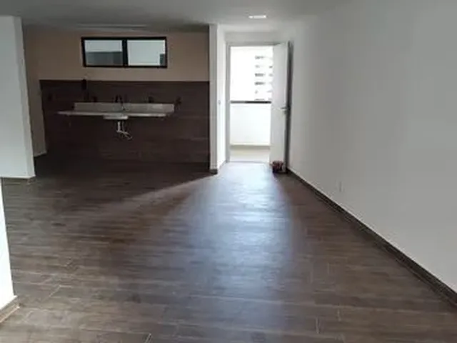 Imagem 6: Apartamento para Venda Possui 80 Metros Quadrados com 2 Quartos em Mucuripe - Fortaleza