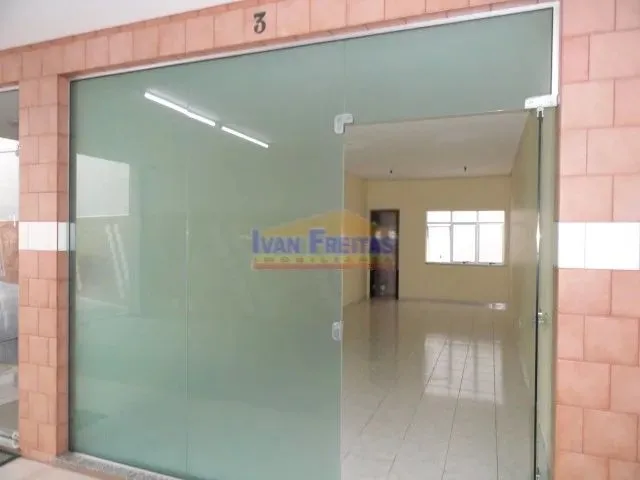 Imagem: Loja em Excelente Localização no Portão