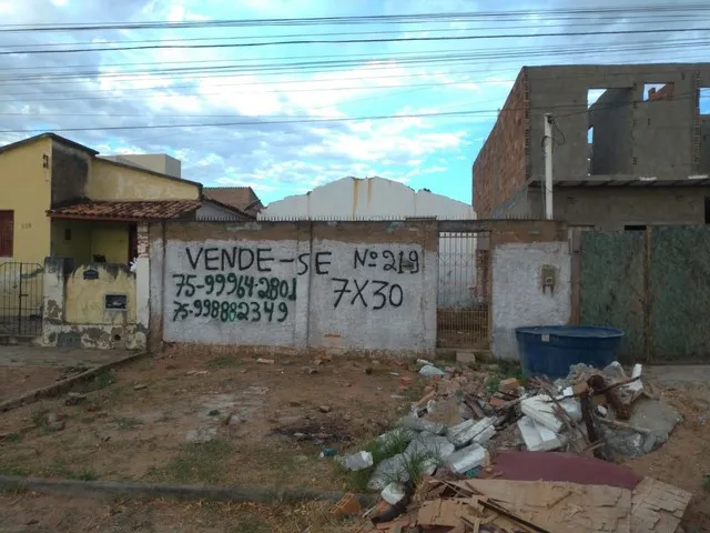 Imagem: Terreno 7/30 na Av da Clínica Viva R Ismael