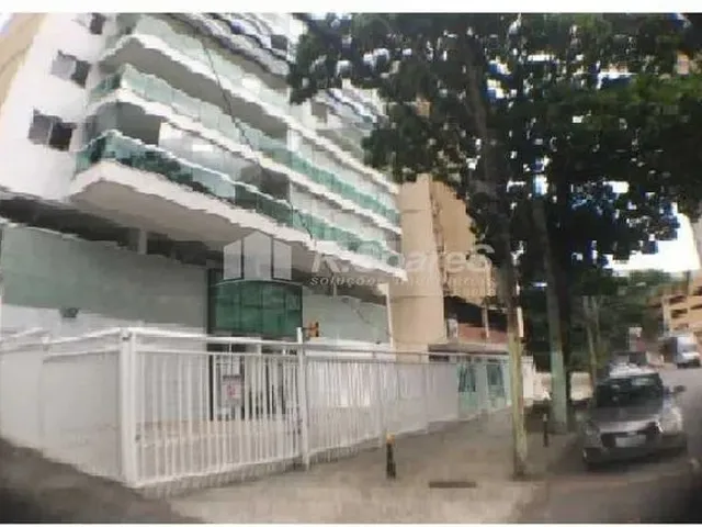 Imagem 1: Apartamento com 4 Quartos em Botafogo