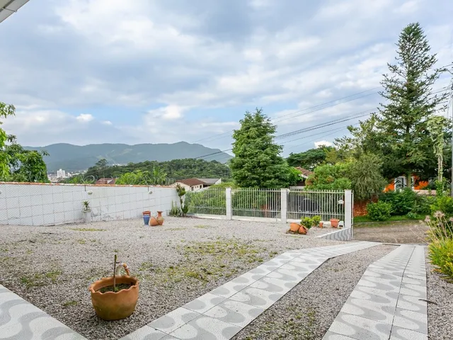 Imagem 3: Casa com 3 Quartos, 360M², À Venda em Santo Amaro da Imperatriz, Santo Amaro Da