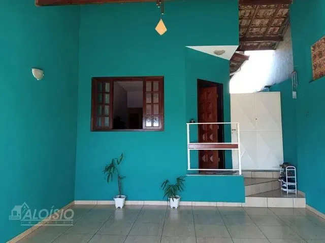 Imagem: Casa com 2 Dormitórios À Venda, 110 M²