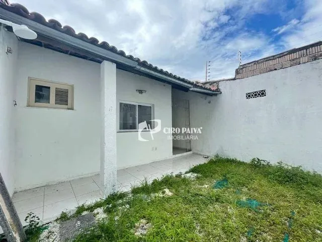 Imagem 5: Casa com 3 Dormitórios À Venda, 81 M² por R$ 370.000,00 - Cidade dos Funcionários