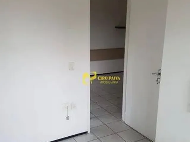 Imagem 7: Apartamento com 3 Dormitórios À Venda, 78 M² por R$ 200.000,00 - Curió - Fortaleza/Ce