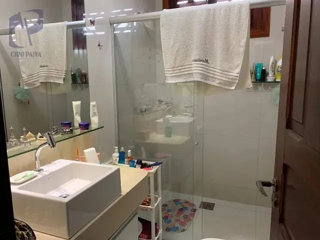 Imagem 12: Casa com 4 Dormitórios À Venda, 250 M² por R$ 850.000,00 - Cidade dos Funcionários