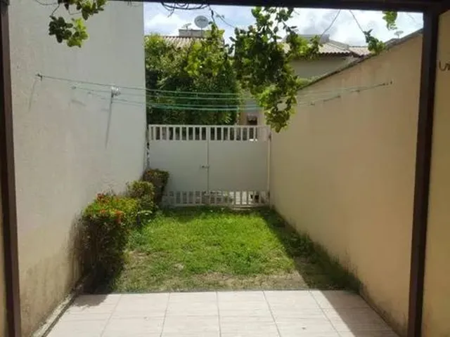 Imagem 4: Casa Duplex em Condominio Fechado