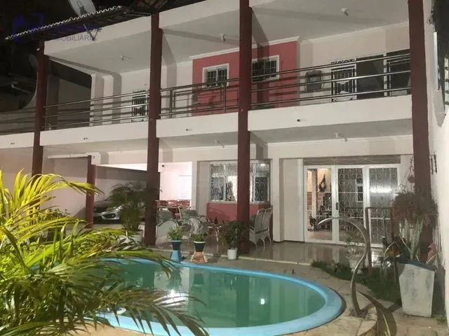 Imagem: Casa com 5 Dormitórios À Venda, 350 M²