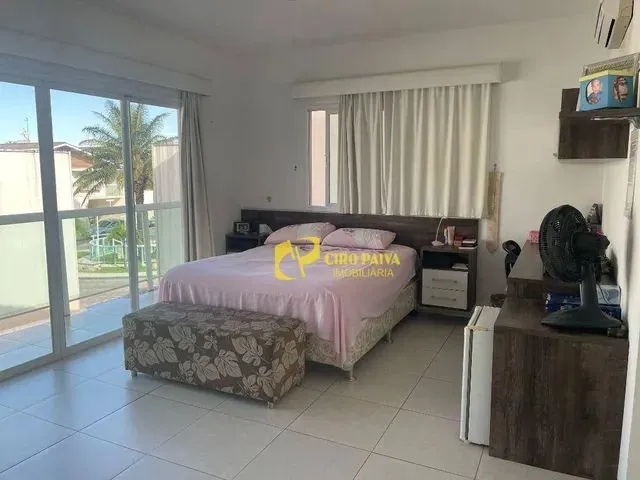 Imagem 7: Excelente Casa com 4 Dormitórios À Venda, 230 M²