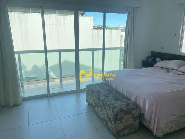 Imagem 12: Excelente Casa com 4 Dormitórios À Venda, 230 M²