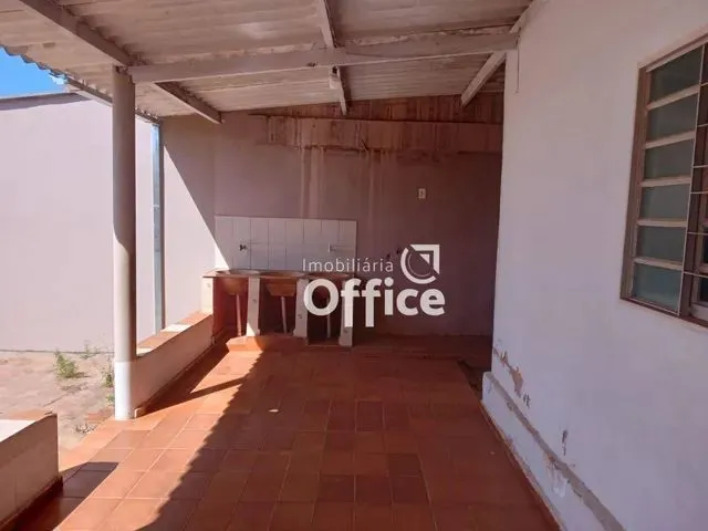 Imagem 14: Casa com 3 Dormitórios À Venda, 300 M² por R$ 370.000,00 - Maracanã - Anápolis/Go
