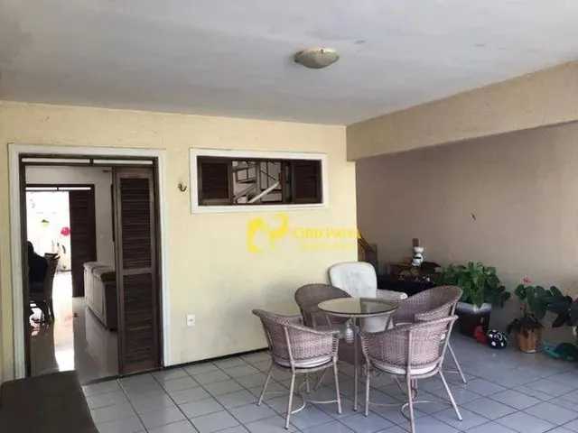 Imagem 7: Casa com 3 Dormitórios À Venda, 135 M² por R$ 580.000,00 - Cidade dos Funcionários