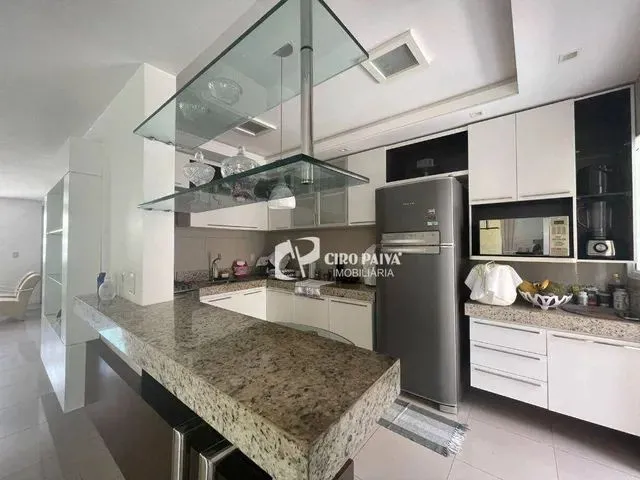 Imagem 10: Casa com 3 Dormitórios À Venda, 210 M² por R$ 950.000,00 - Cidade dos Funcionários