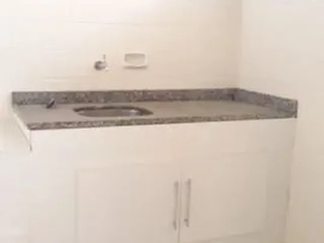 Imagem 2: Porto Alegre - Kitchenette/Conjugados - Floresta