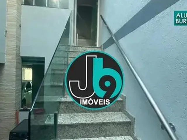 Imagem 2: Alugar Sobrado Triplex com 3 Dormitórios 1 Suíte com Closet e Hidro no Pineville Em