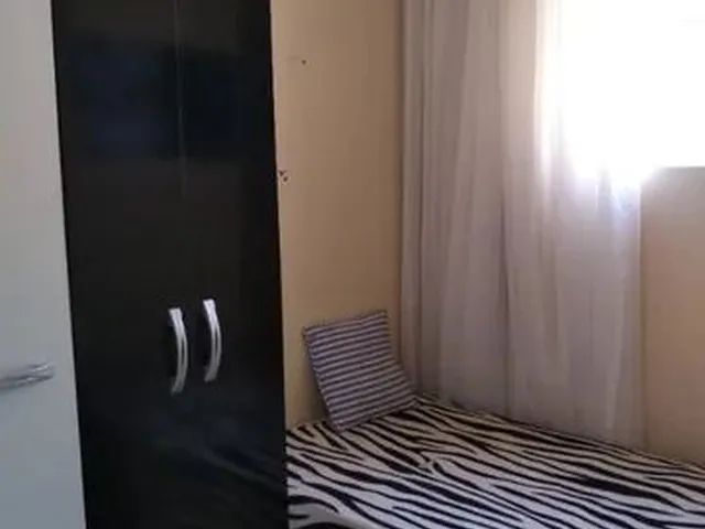 Imagem: Alugo Quarto