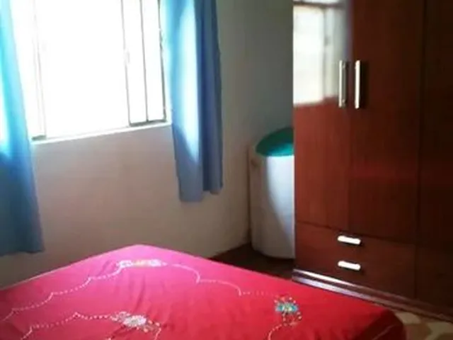 Imagem 4: Casa com 3 Dormitórios À Venda em Contagem