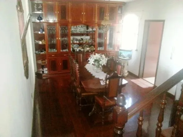 Imagem 4: Casa com 5 Dormitórios À Venda em Contagem