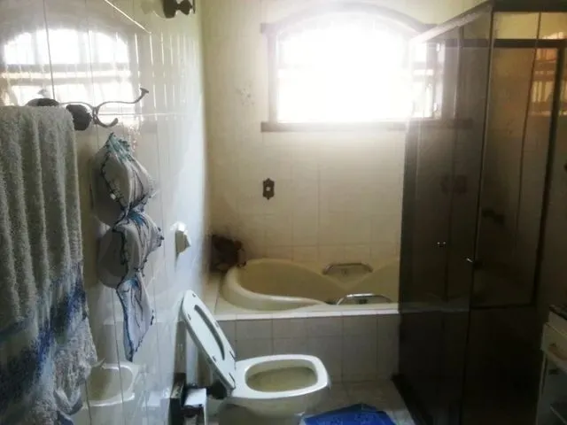 Imagem 8: Casa com 5 Dormitórios À Venda em Contagem