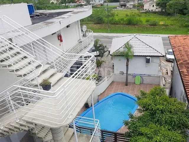 Imagem: Prédio Comercial e Residencial À Venda
