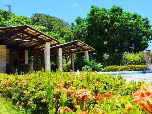 Imagem 1: Sítio com 4 Dormitórios À Venda, 700000 M² por R$ 900.000,00 - Rodeador