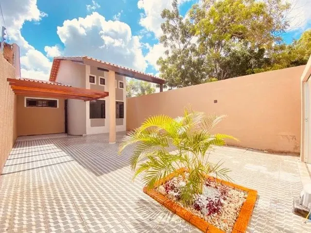 Imagem: Linda Casa com 03 Quartos, Sendo 02 Suites