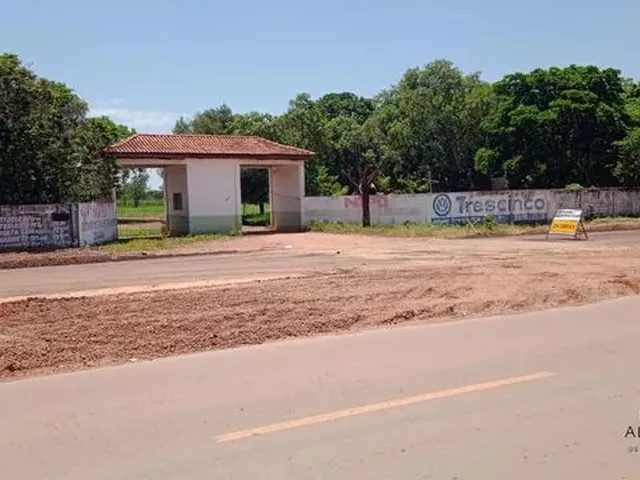 Imagem 1: Terreno Comercial para Venda em Cuiabá, Distrito Industrial, 1 Dormitório, 1 Banheiro