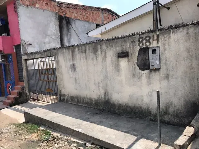 Imagem: Casa Espaçosa com 4 Quartos, 1 Suíte e