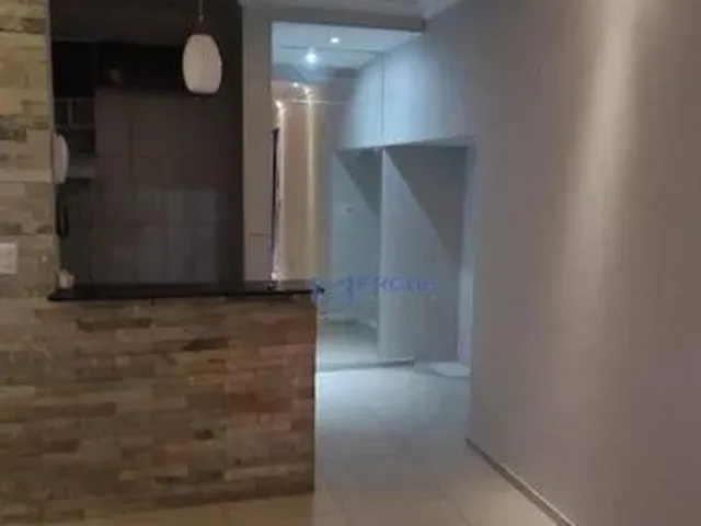 Imagem: Apartamento com 2 Dormitórios À Venda