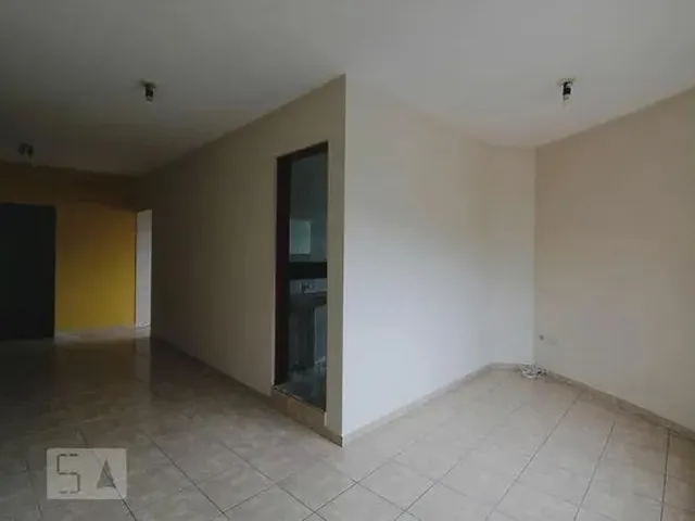 Imagem 5: Casa para Venda Possui 101 Metros Quadrados com 3 Quartos em Sete de Abril - Salvador - Ba