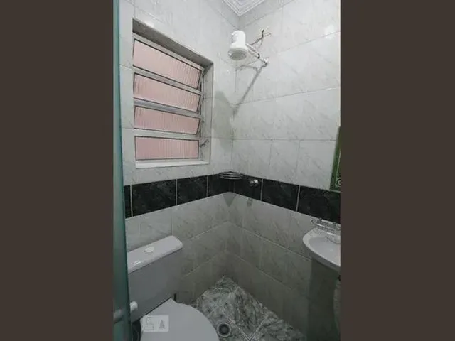 Imagem 6: Casa para Venda Possui 101 Metros Quadrados com 3 Quartos em Sete de Abril - Salvador - Ba
