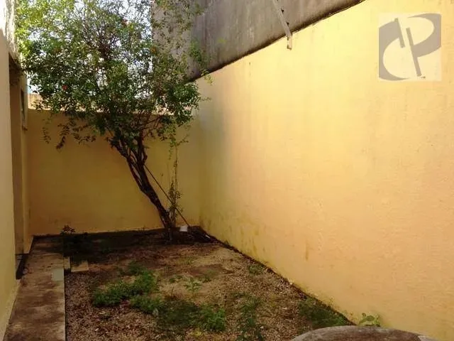 Imagem 3: Casa com 3 Dormitórios À Venda, 120 M² por R$ 280.000,00 - Lagoa Redonda - Fortaleza/Ce