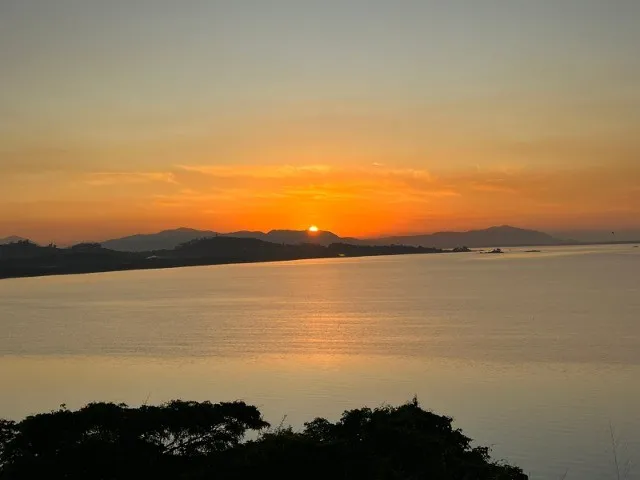 Imagem 7: Casa Magnífica - Melhor Vista do Rio - Leia o Anúncio