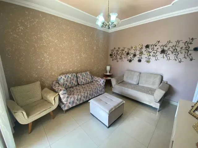 Imagem 5: Casa com 4 Dormitórios À Venda em Contagem