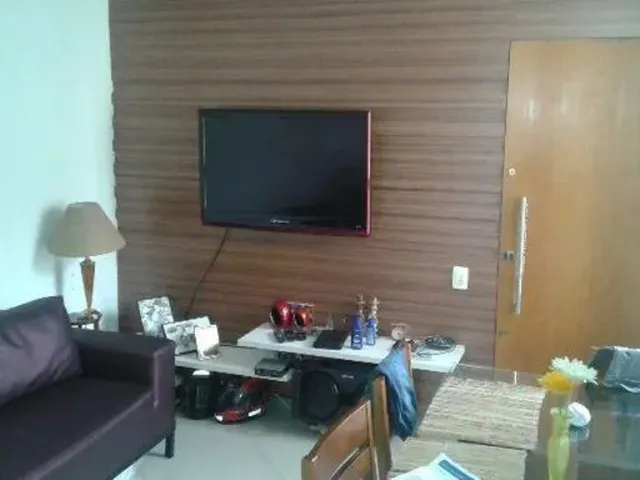 Imagem: Apartamento com 2 Dormitórios À Venda