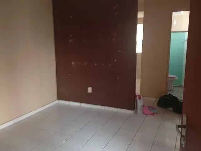 Imagem 2: Alugo Um Apartamento no Vm3-Monte das Oliveiras