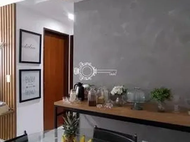 Imagem: O apartamento possui 2 Dormitórios, 1 Suíte, 2 Banheiros,