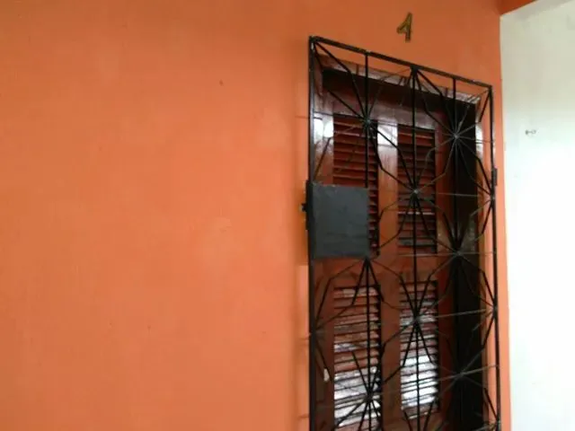 Imagem: Alugo Casa Conjugada na Melhor Rua Abr