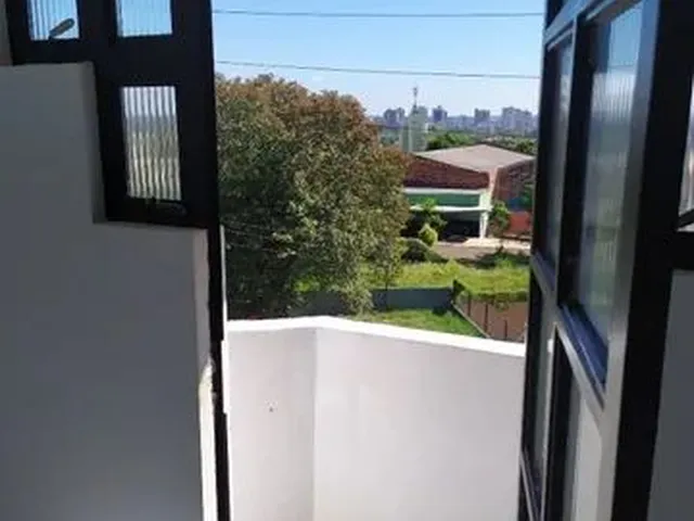 Imagem: Apartamento com 02 Quartos e Ótima Localização