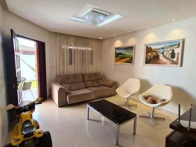 Imagem: Rd- Casa para Aluguel e Venda em Bairro