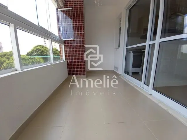 Imagem 16: Apartamento com 3 Quartos (Sendo 1 Suíte), 2 Vagas de Garagem Coberta Localizada No